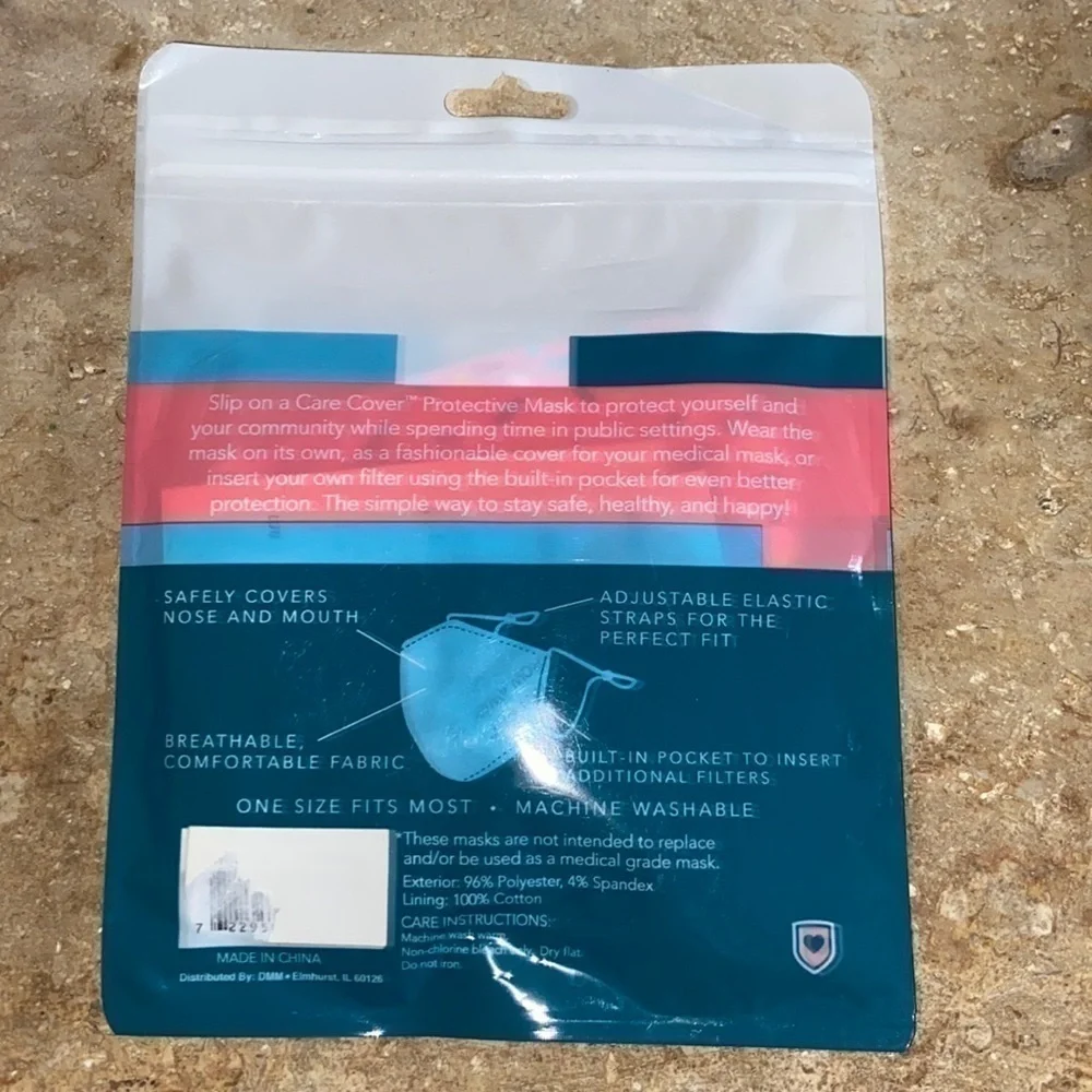 NWT Sprinkle Cotton Face Mask